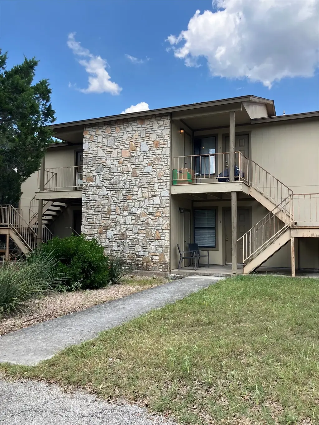 20700-b Bonanza Street B, Lago Vista