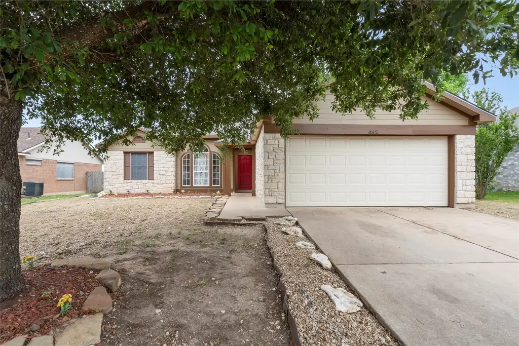 1812 Southcreek Drive, Leander