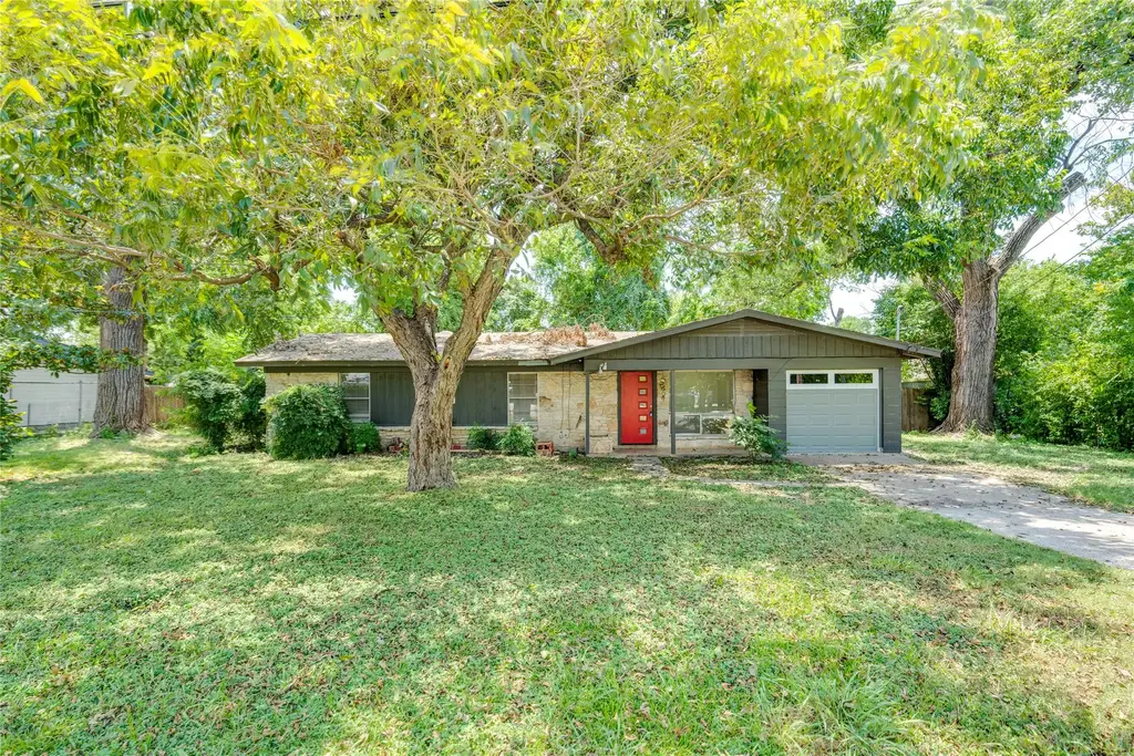 809 Neans Drive, Austin