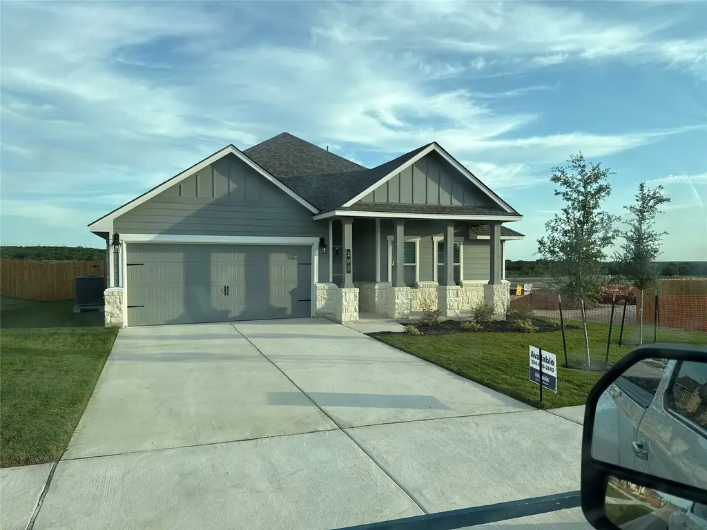 205 Creekfall Road, Burnet