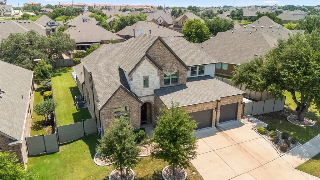 839 Sunset Vista Drive, Georgetown