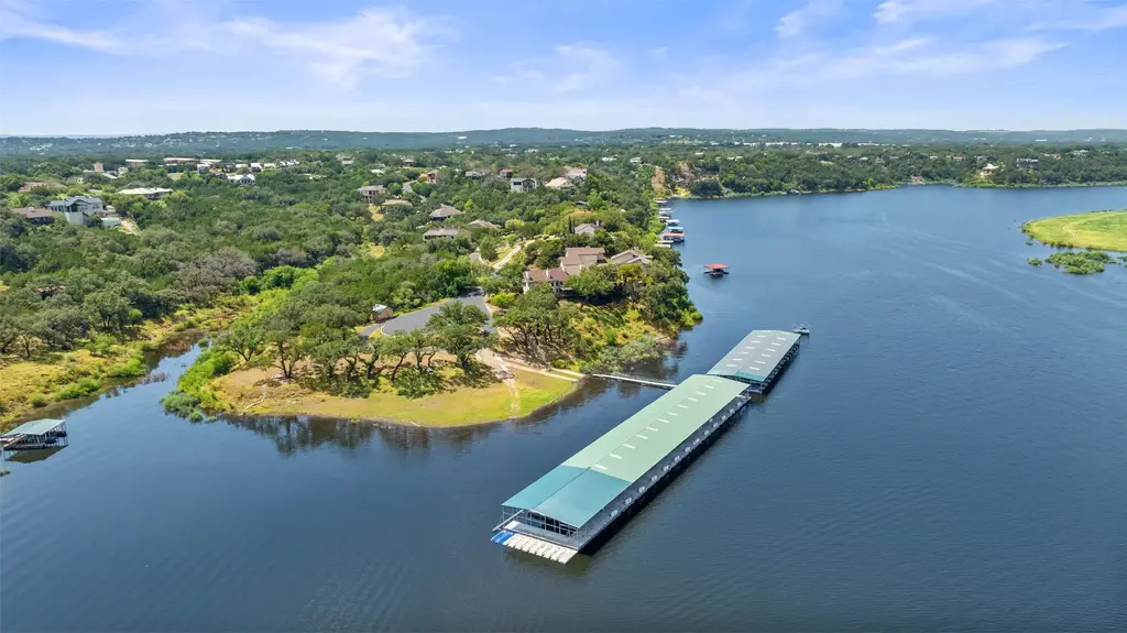 508 Harbor Drive 5, Spicewood