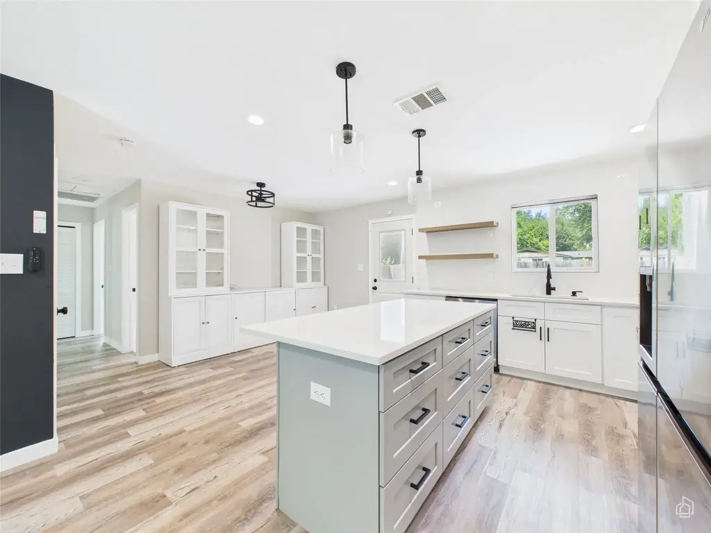 8810 Slayton Drive, Austin