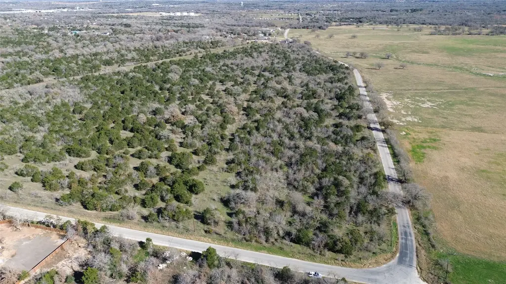 N Gaines Road, Cedar Creek