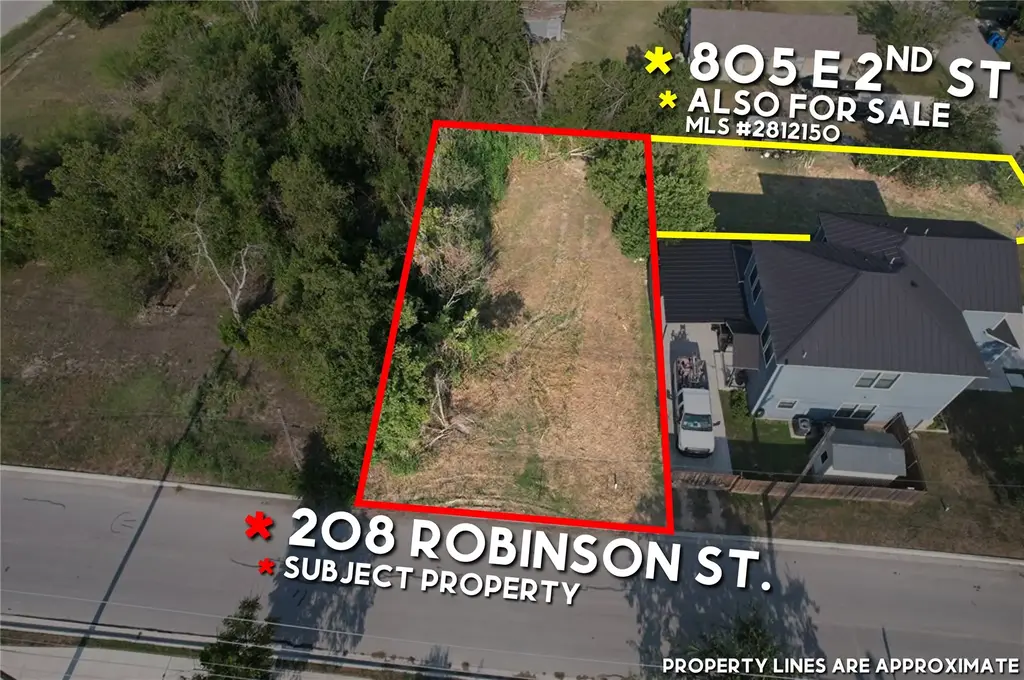 208 Robinson Street, Taylor