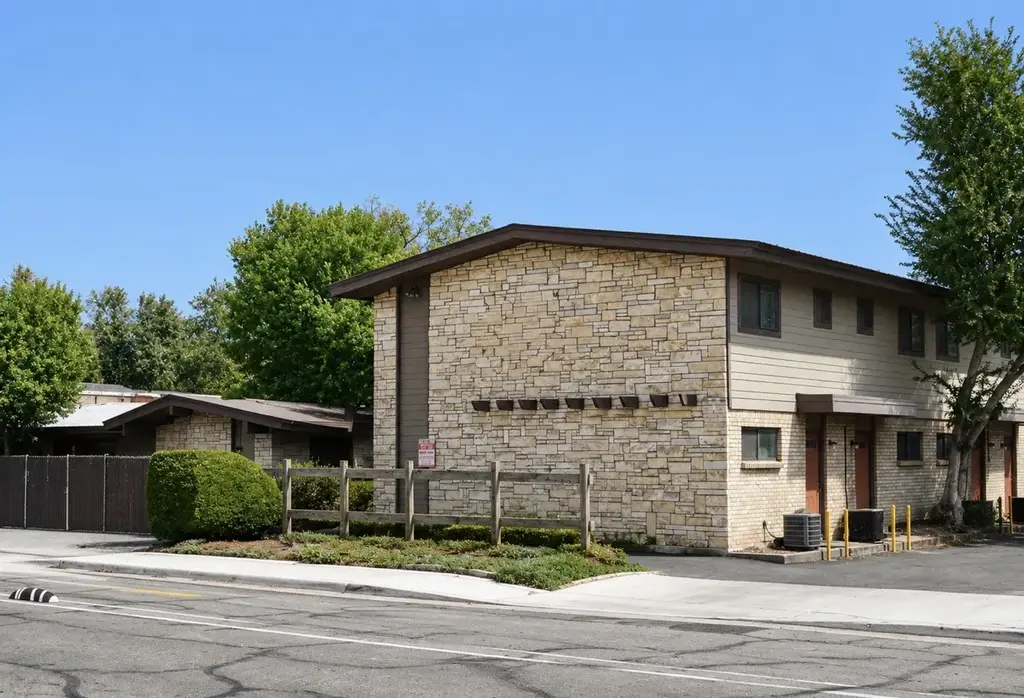 5001 Bull Creek Road 118, Austin