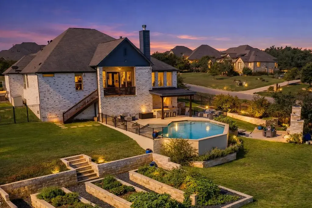 17408 Avion Drive, Dripping Springs