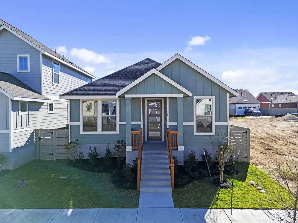 193 Weaver Lane, Bastrop