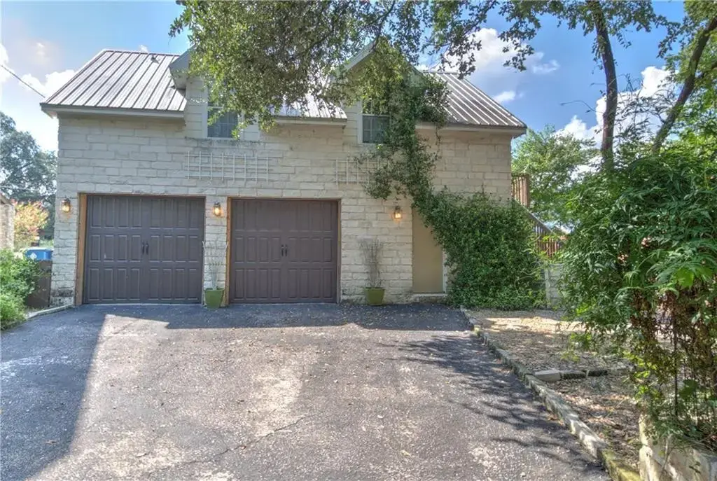 2404 Thornton Road B, Austin