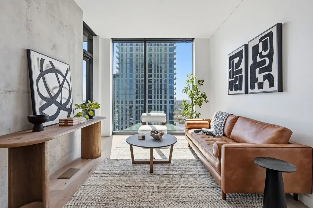 610 Davis Street 3004, Austin