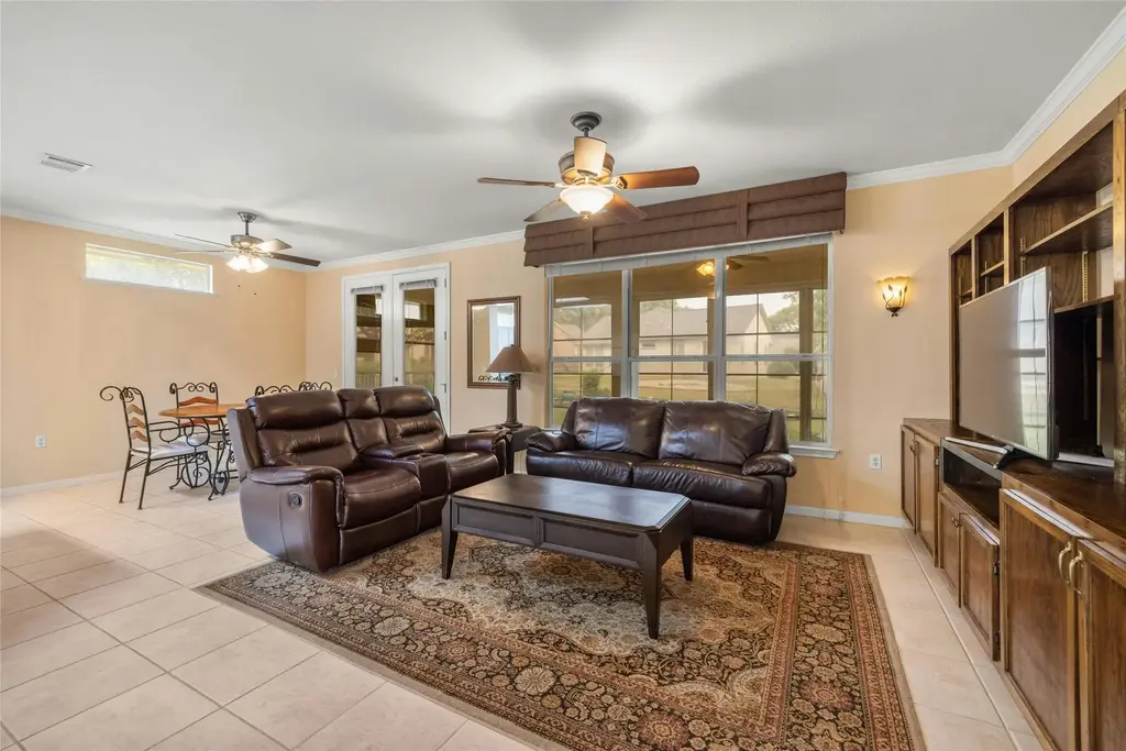 155 Dan Moody Trail, Georgetown