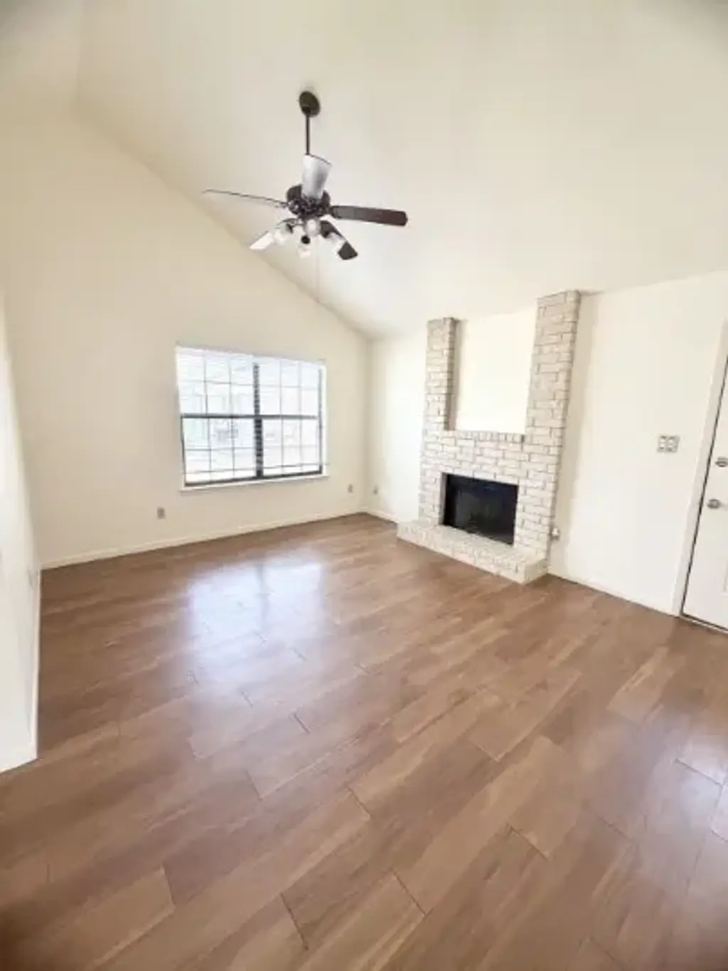 728 W San Antonio Street 108 A, Lockhart
