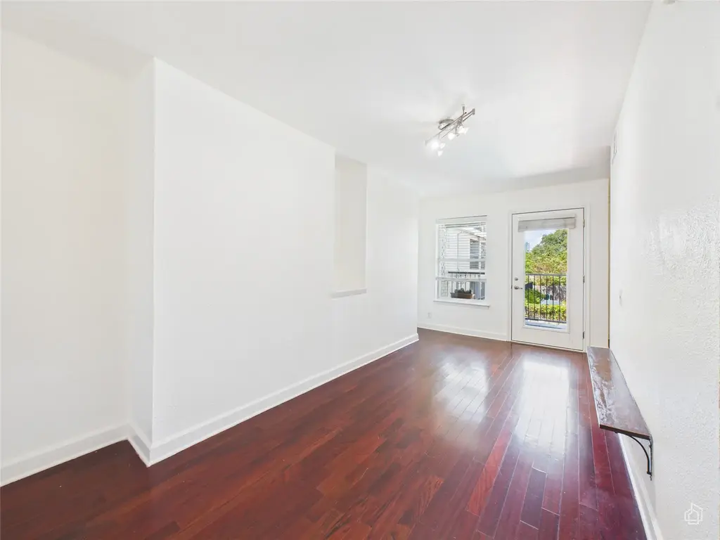 2020 S Congress Avenue 1209, Austin