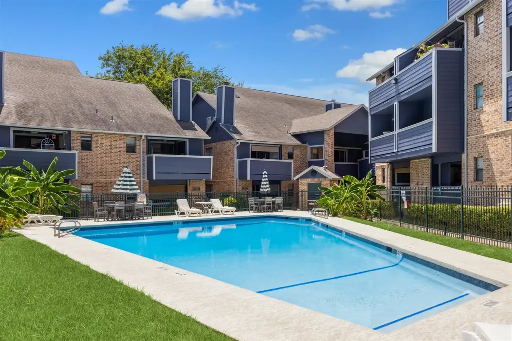 2500 Burleson Road 200, Austin