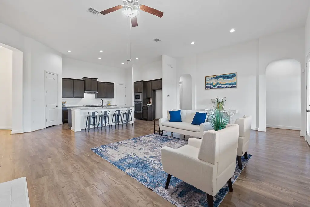 200 Brentwood Drive, Austin