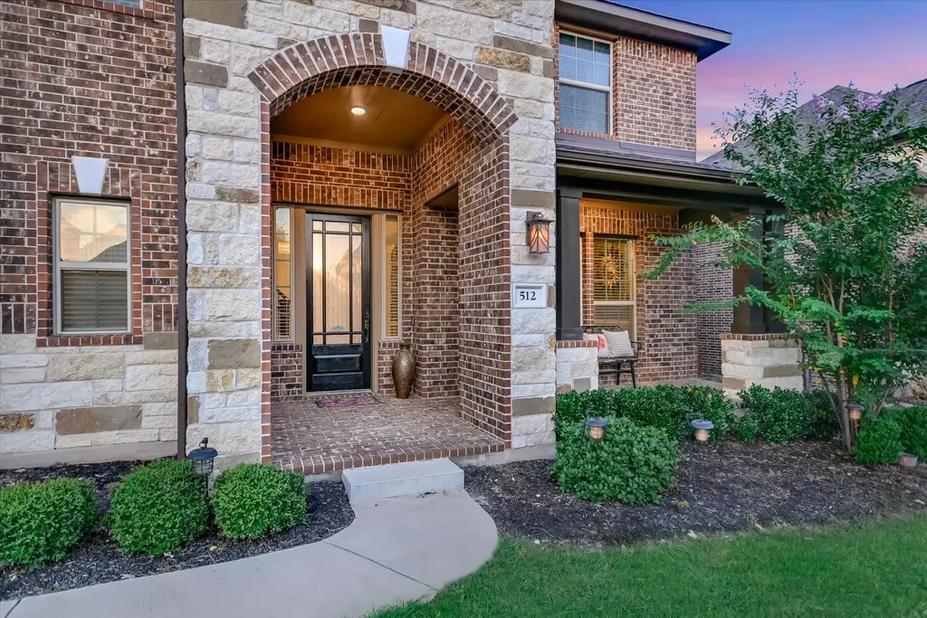 512 Honeybird Lane, Georgetown
