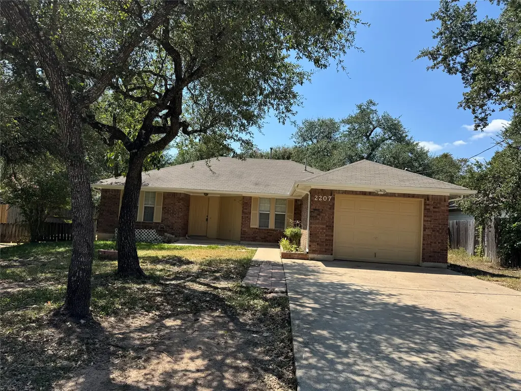 2207 N Cannes Drive, Cedar Park