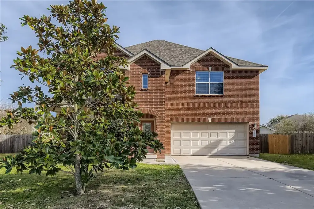 1104 Canoe Cove, Hutto