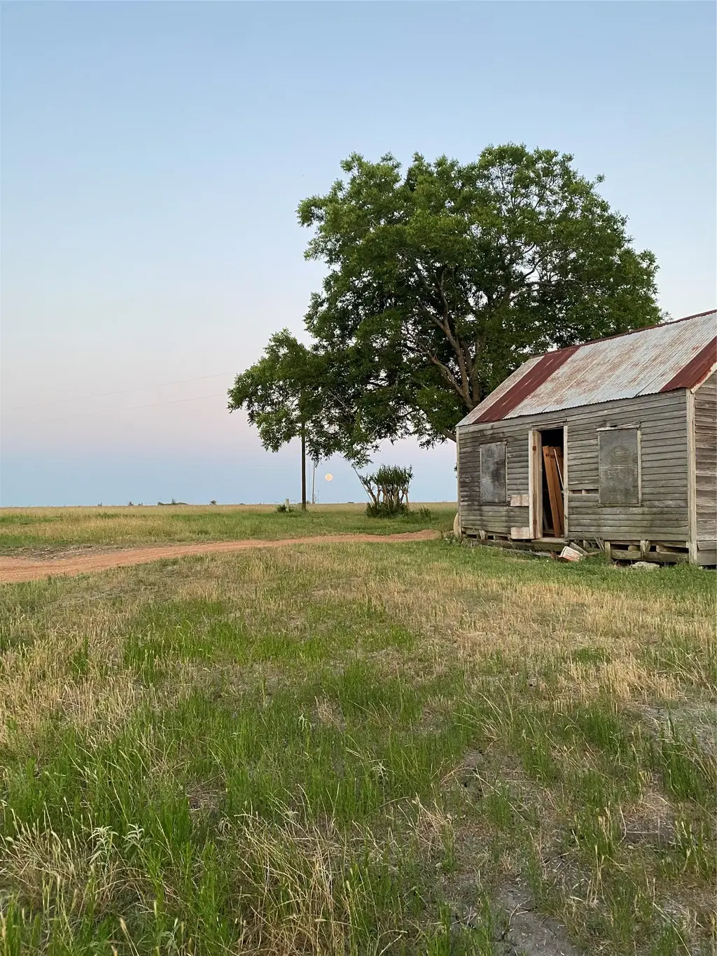 939 Knape Road, La Grange