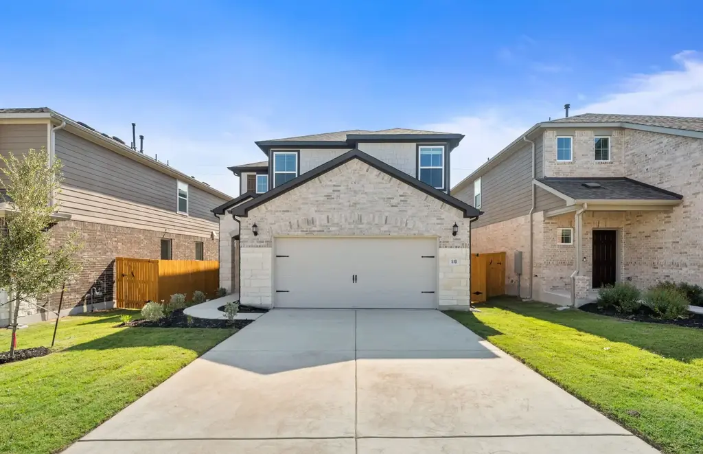 510 Tailwind Drive, Kyle