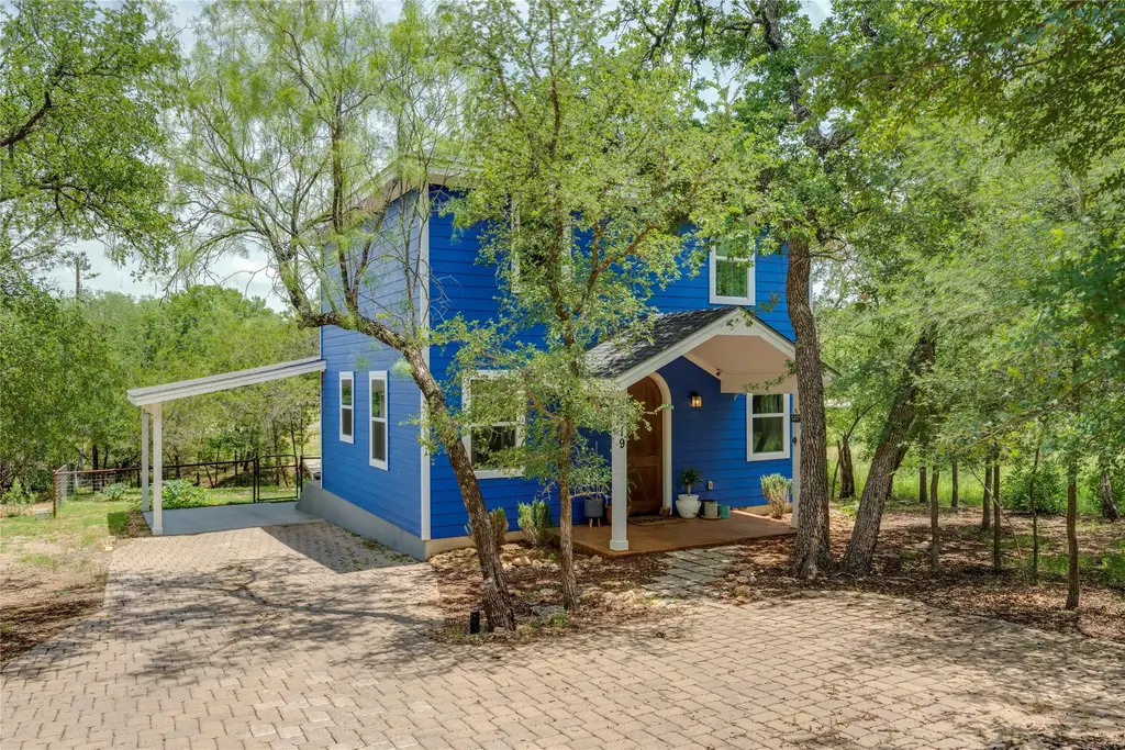 719 Birch Lane, Cottonwood Shores