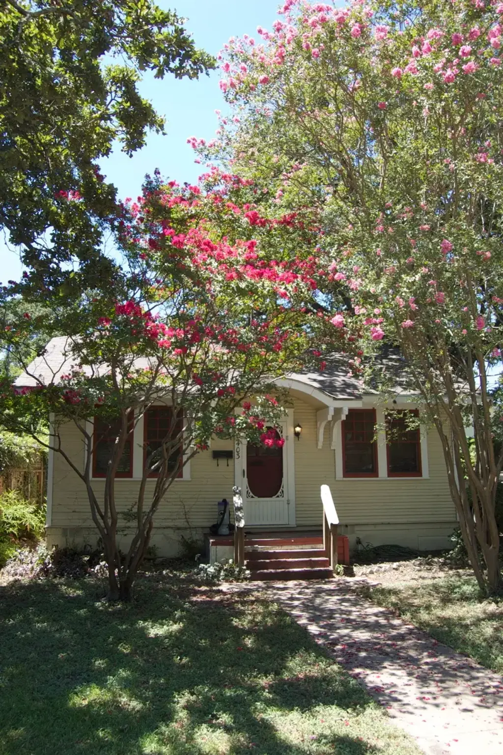 403 E 35th Street, Austin