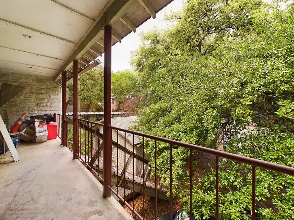 915 Keith Lane 104, Austin