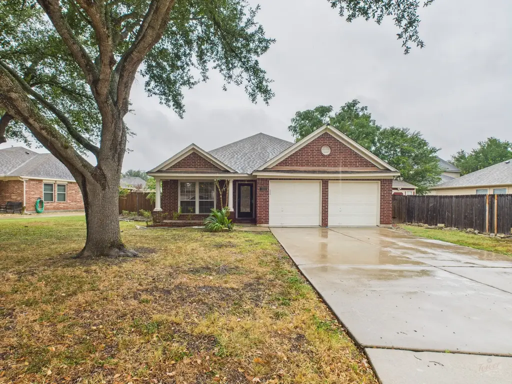 136 Winter Street, Kyle