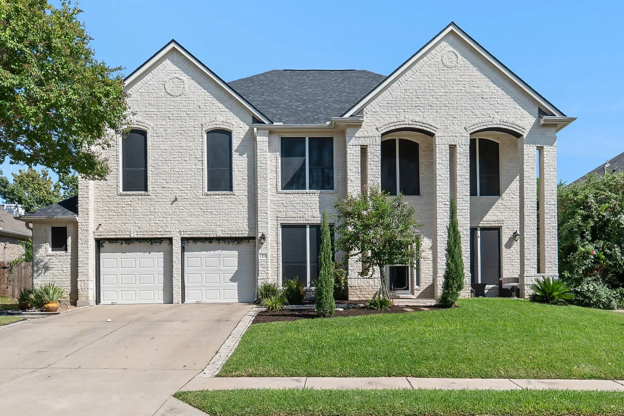Photo of Listing #3334601