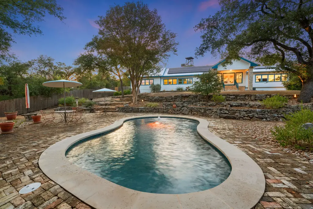 335 Veramendi Street, San Marcos