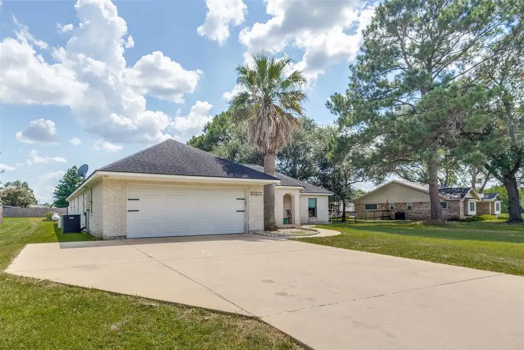 32227 White Wing Drive, Waller