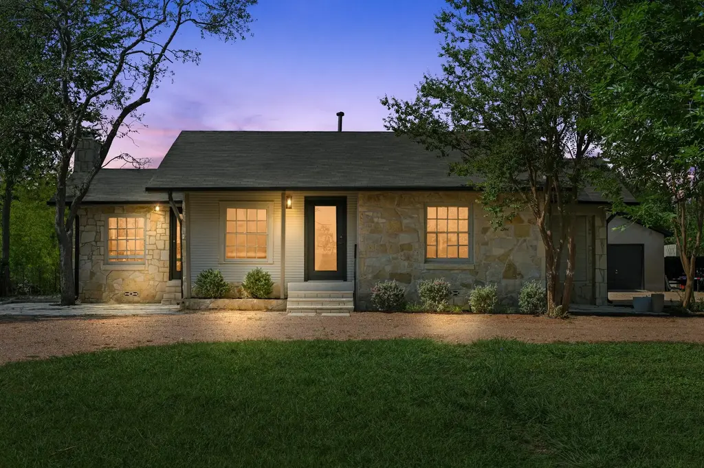 3501 Pecan Springs Road, Austin