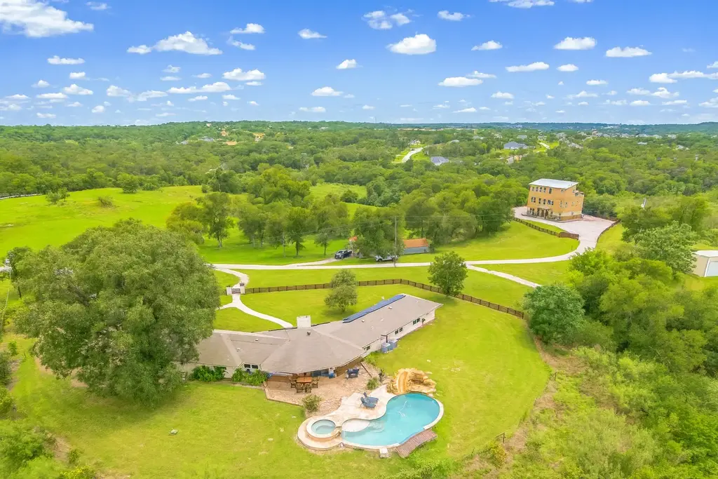 520 Double Eagle Ranch Drive, Cedar Creek