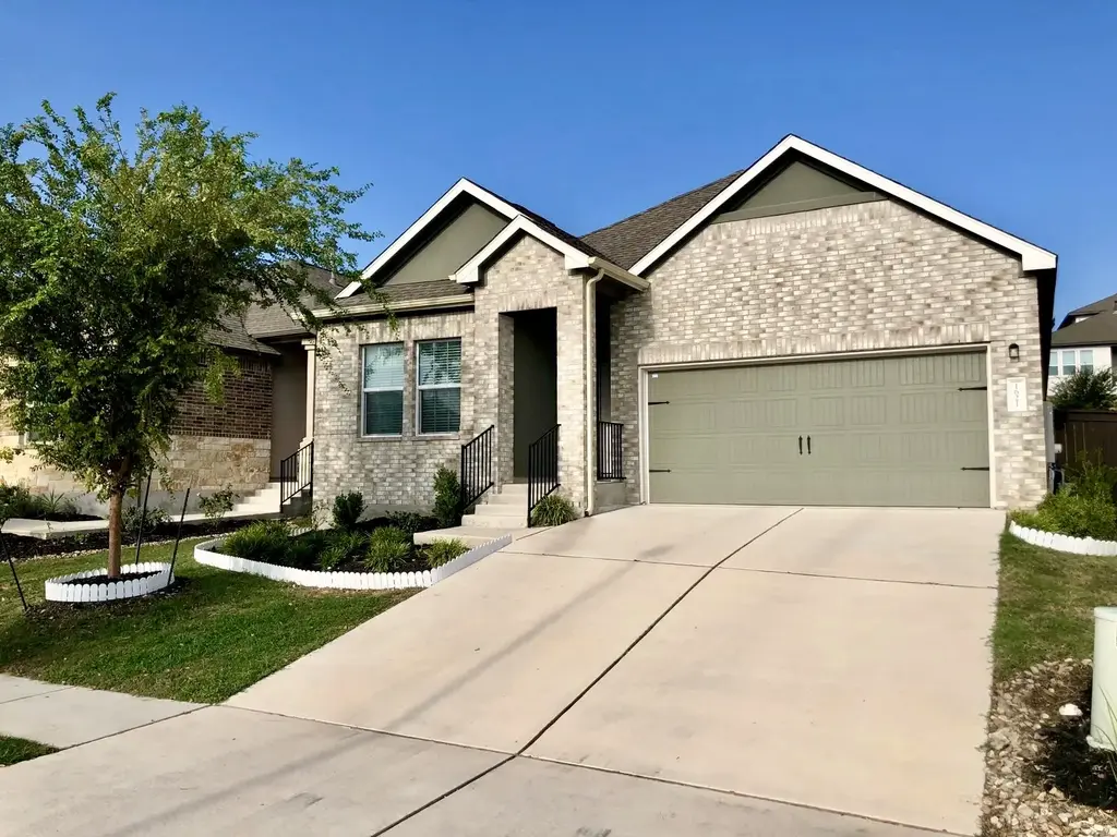 1621 Brueggerhoff Road, Leander