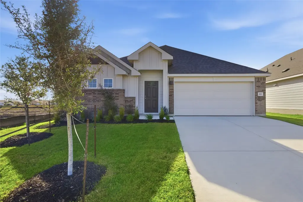 212 Hazy View Road, San Marcos
