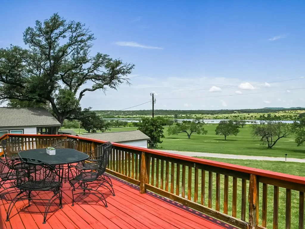 223 Golf Course Drive, Spicewood