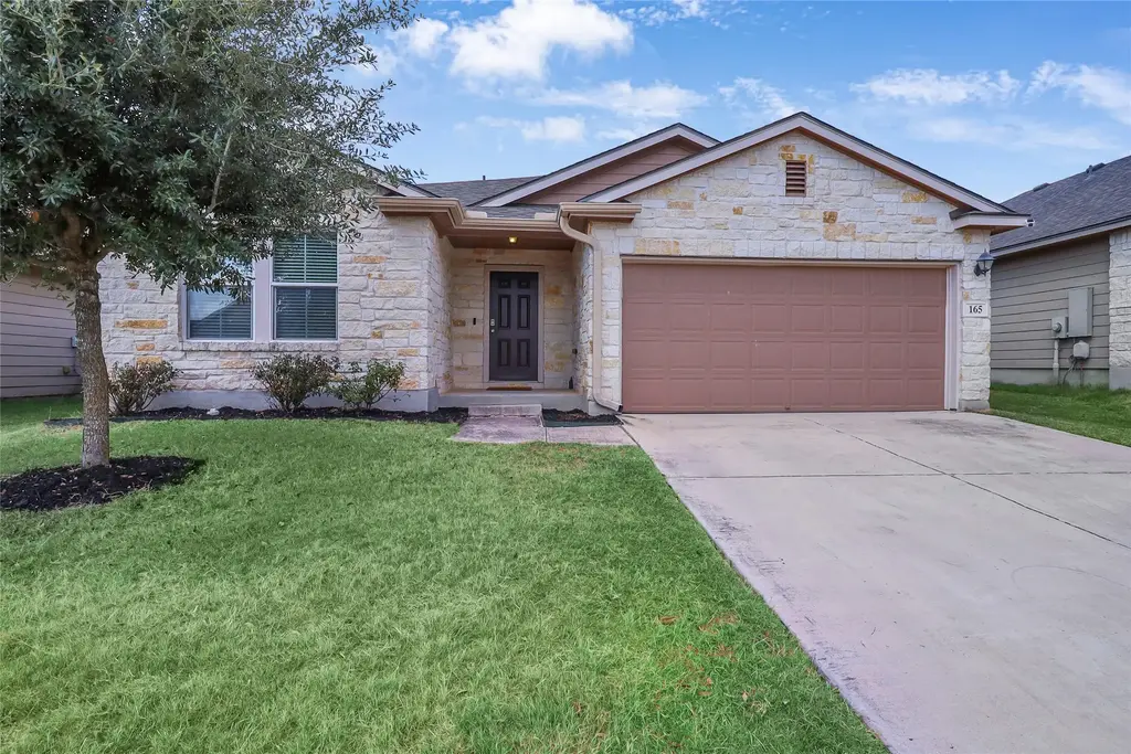 165 Cazador Drive, San Marcos