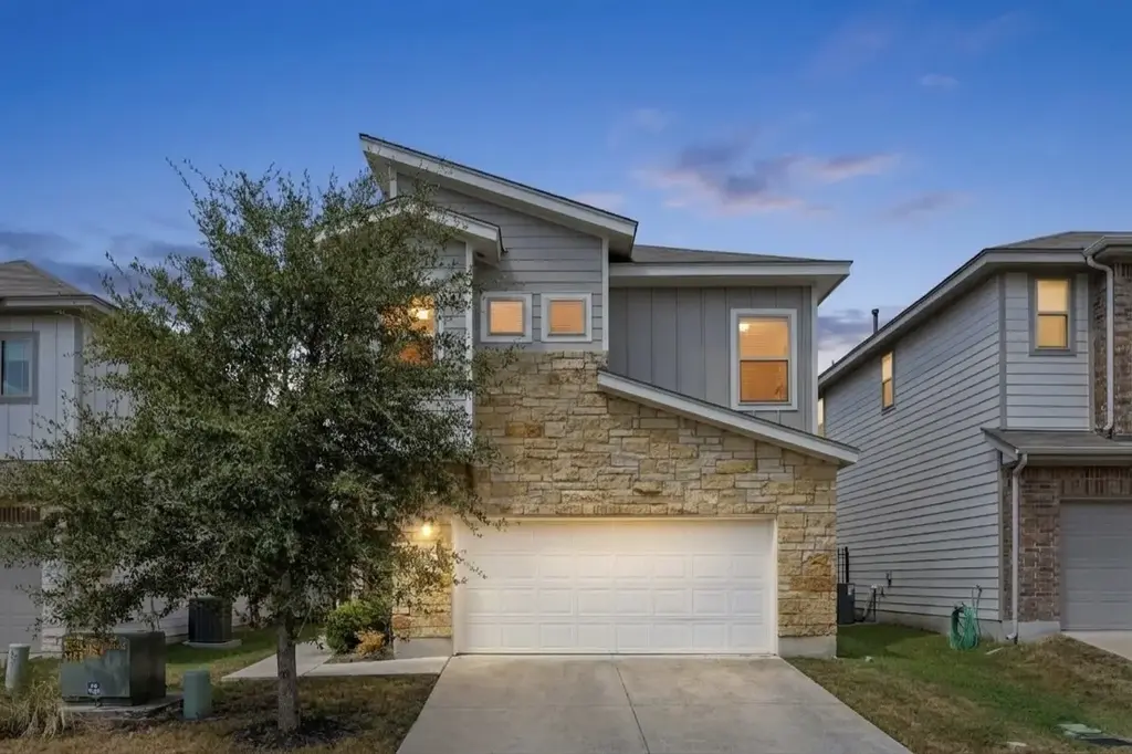 907 Totis Road, Austin