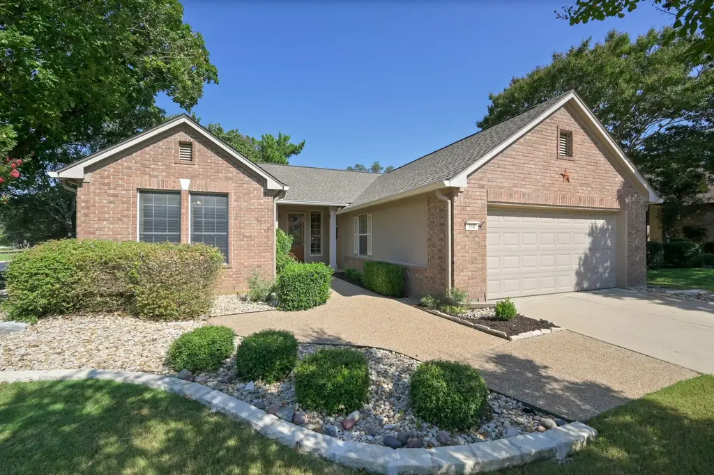 110 Old Chisholm Trail, Georgetown