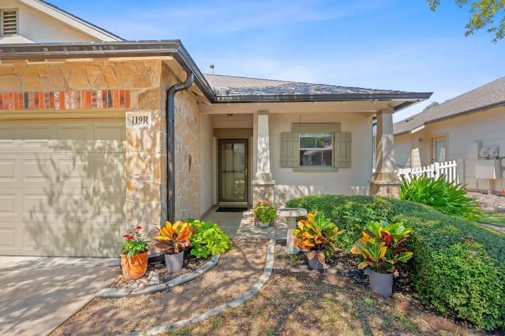 6801 Beckett Road 119r, Austin