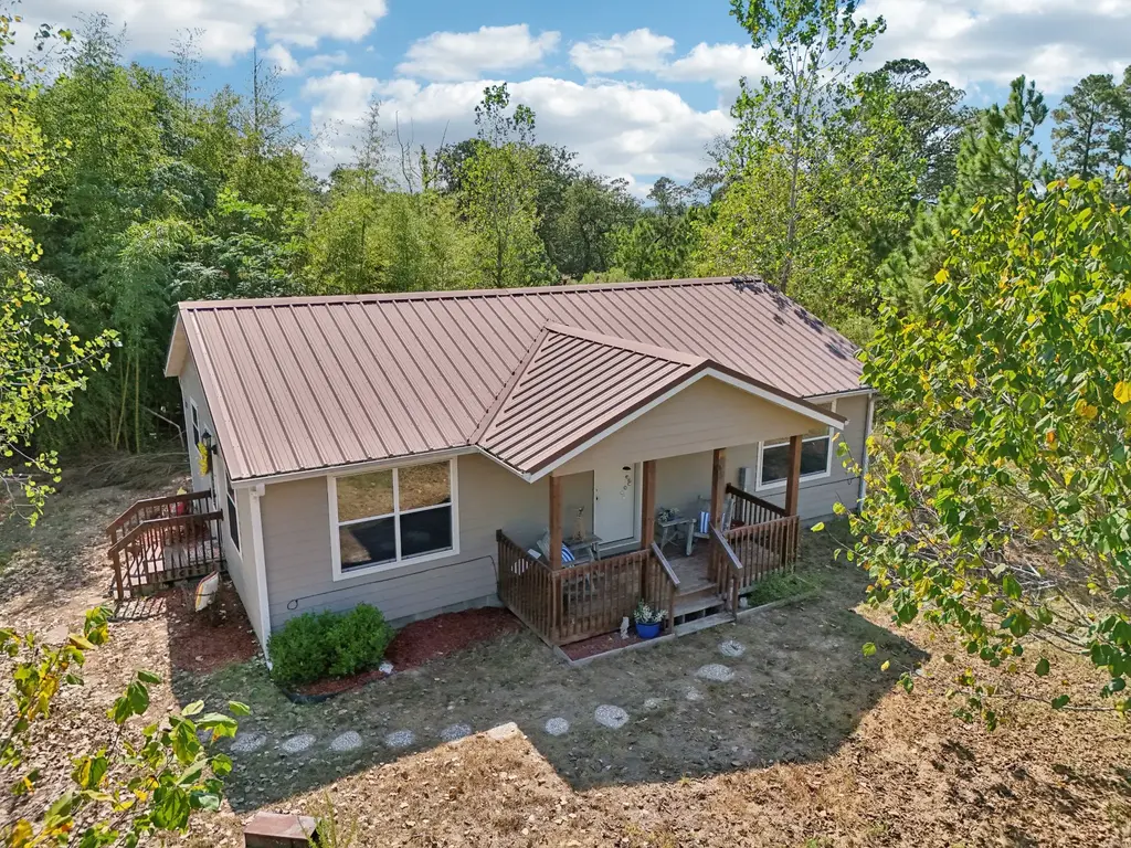 122 Rolling Pines Drive, Smithville