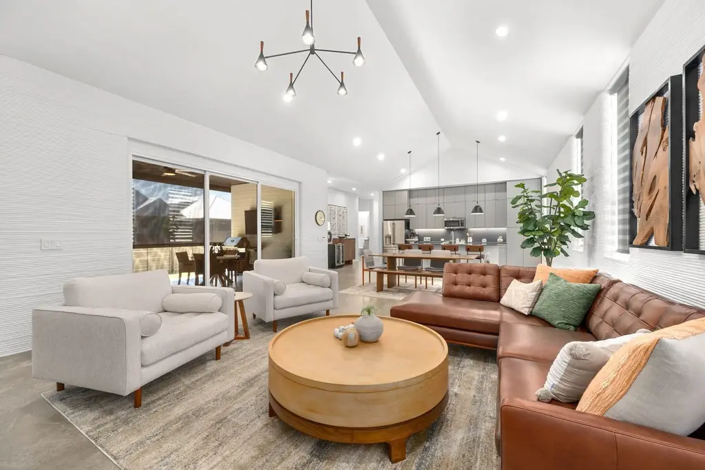 221 Lone Ranger Trail, Georgetown