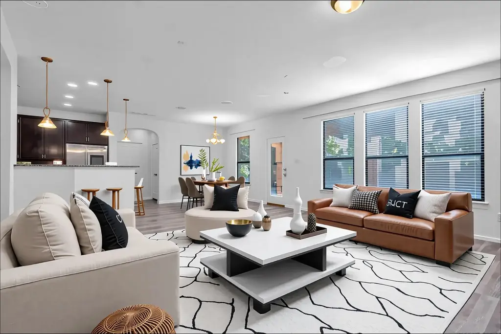 10217 English Oak Drive, Austin