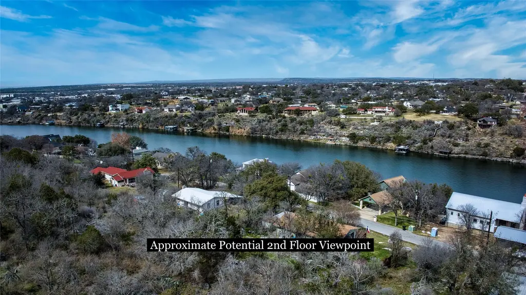 Uno Street, Marble Falls
