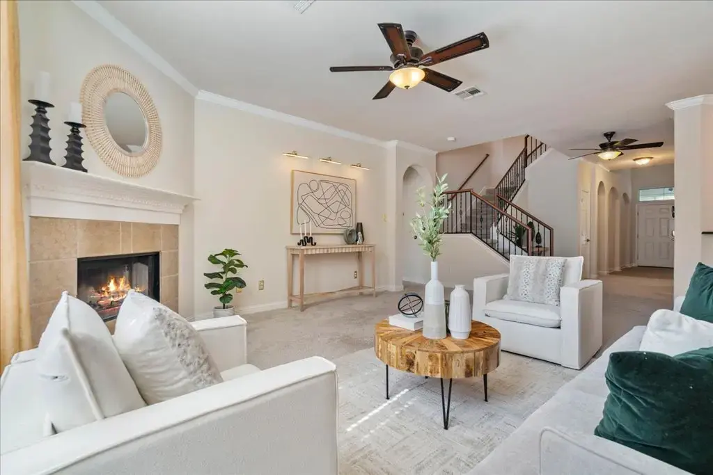 2401 National Park Boulevard, Austin