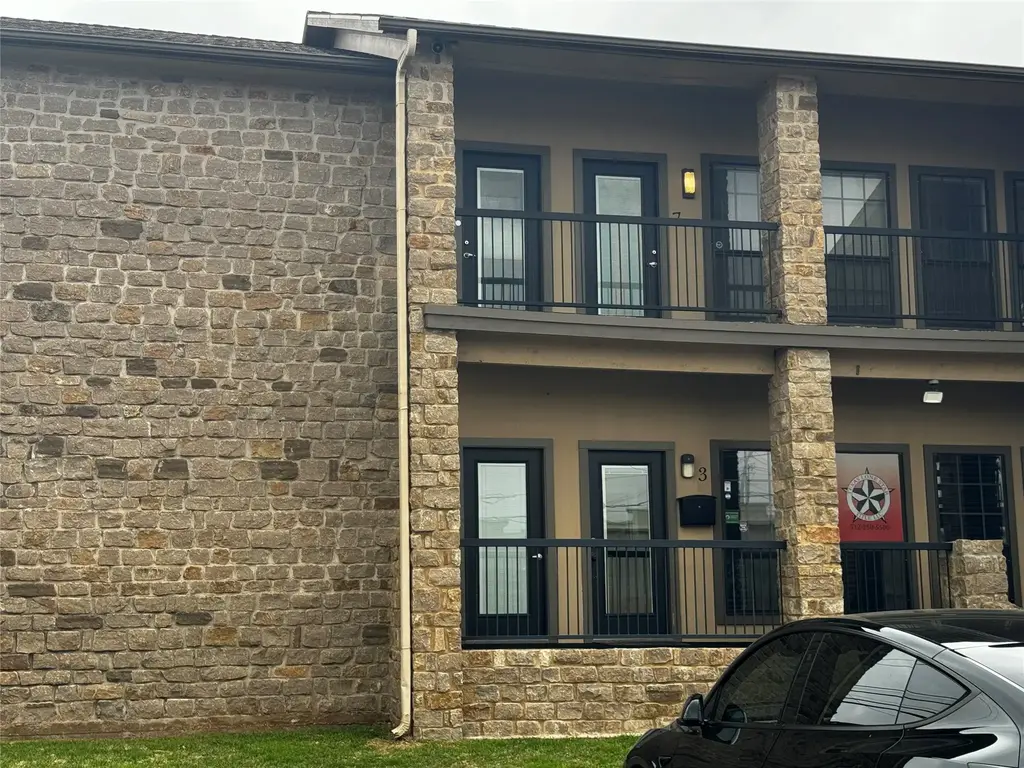 13740 N Highway 183 Highway H7, Austin