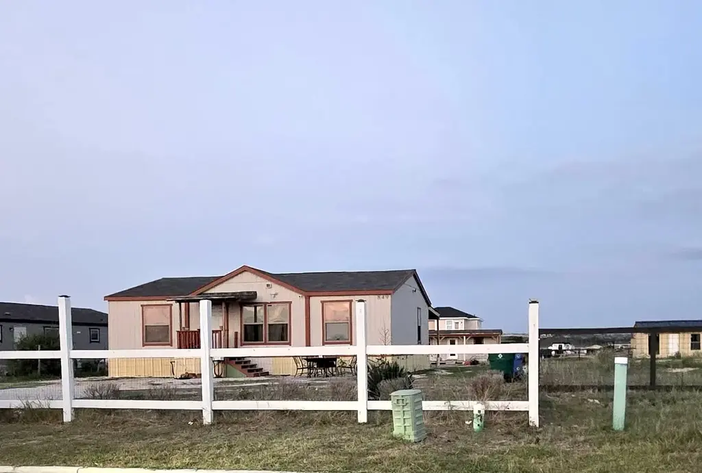 849 Rustler Pass, Kyle