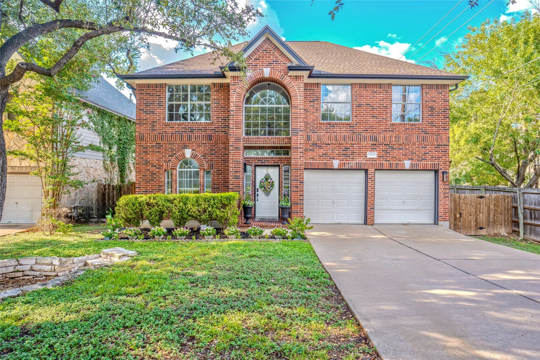 Photo of Listing #3429780