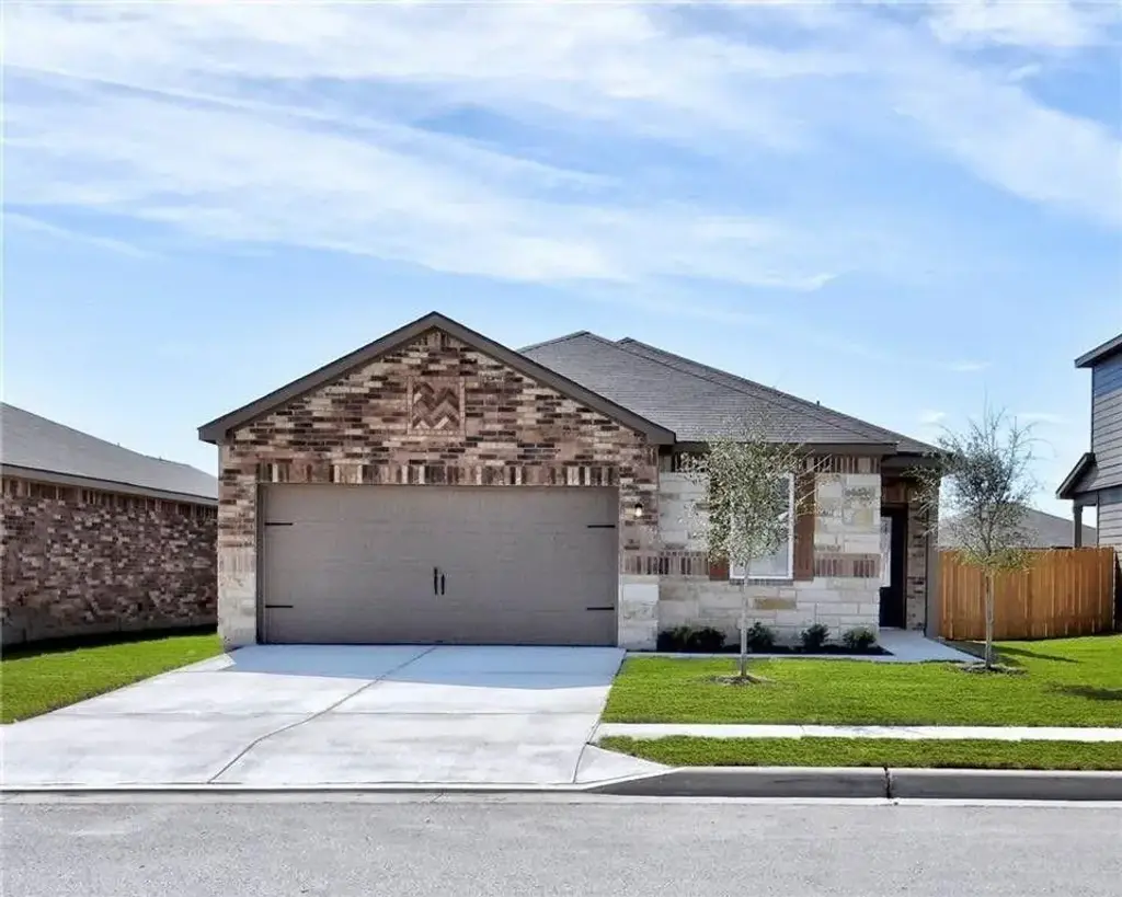 121 Declaration Lane, Liberty Hill