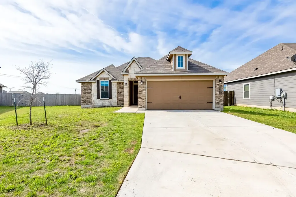 7747 Merry Oaks Cove, Temple